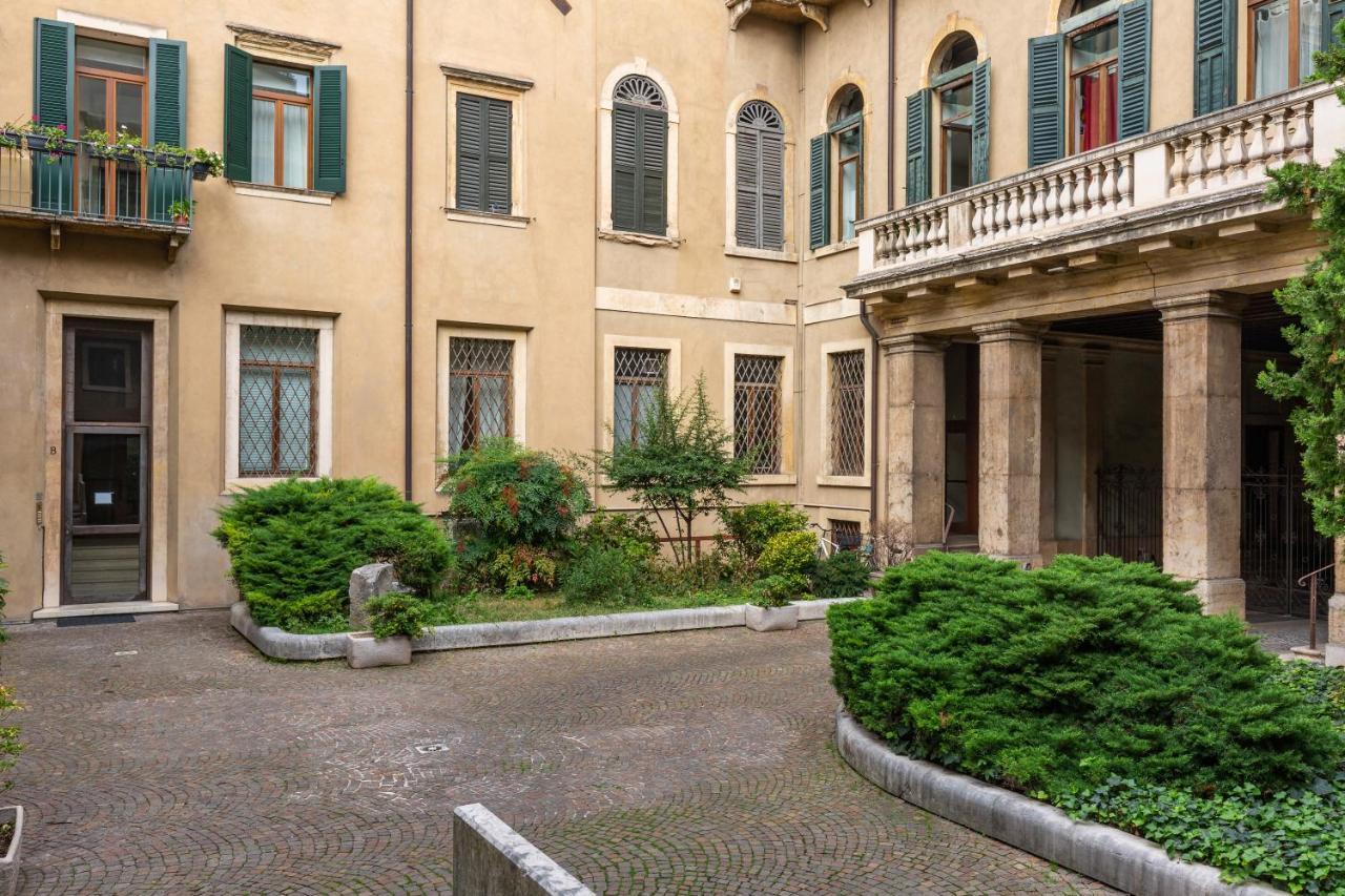 Апартаменты Antica Residenza Adua Верона Экстерьер фото